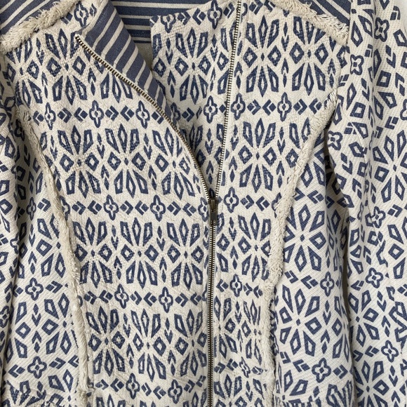 Lucky Brand Boho Cotton Jacket | Blue & Cream Print | Size Small | Zip Front - Picture 7 of 11